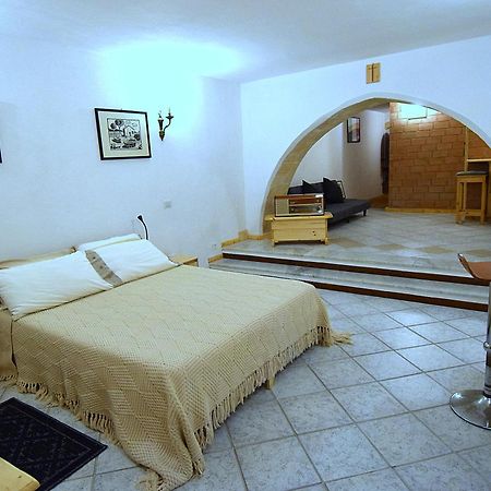 Dimora Madonna Della Speranza Apartment กาญารี ภายนอก รูปภาพ